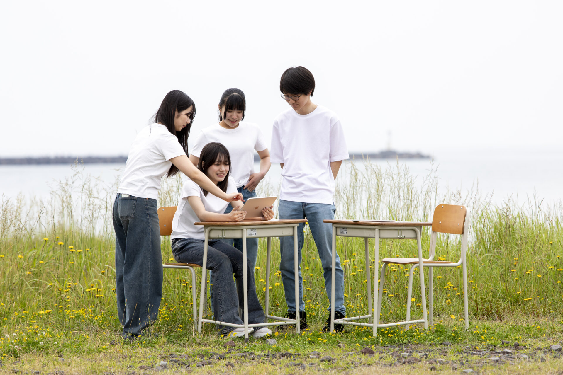離れていてもつながっている-オンライン学習- 離れていてもつながっている-オンライン学習-